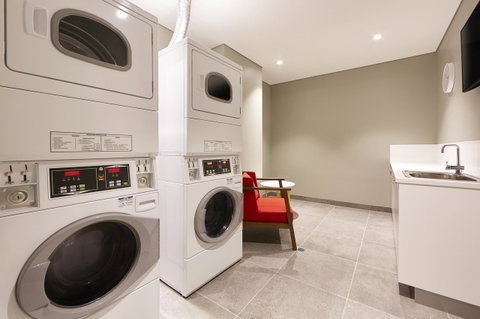Holiday Inn Express Newcastle, An IHG Hotel - Accommodation in Bendigo 8