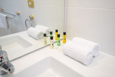 Castle Serviced Apartments - Accommodation in Bendigo 25