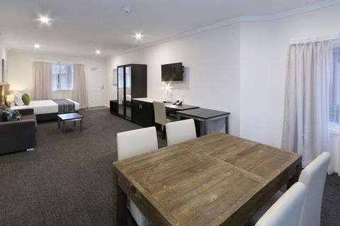 Best Western Plus Bolton On The Park - Accommodation in Bendigo 9