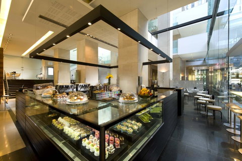Hilton Sydney - Accommodation in Bendigo 9