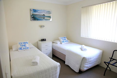 Beach House Holiday Apartments - Accommodation in Bendigo 24