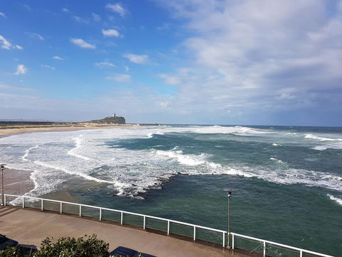 Arena Luxury Beachfront Apartment - Accommodation in Bendigo 40