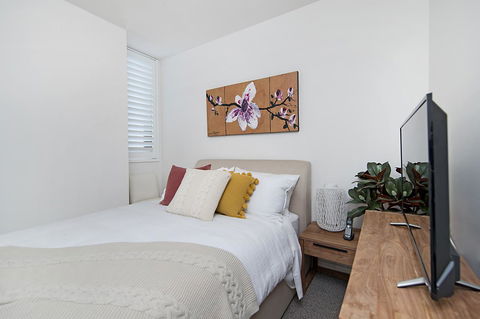 Arena Luxury Beachfront Apartment - Accommodation in Bendigo 24