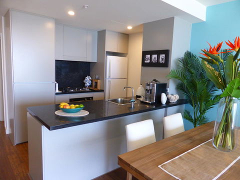 Arena Luxury Beachfront Apartment - Accommodation in Bendigo 17