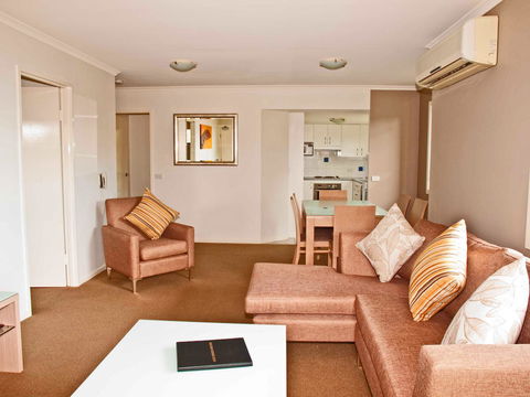 South Pacific Apartments - Accommodation in Bendigo 14