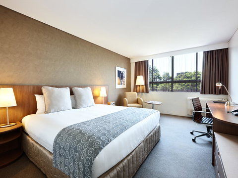 Hotel Urban St Leonards - Accommodation in Bendigo 11
