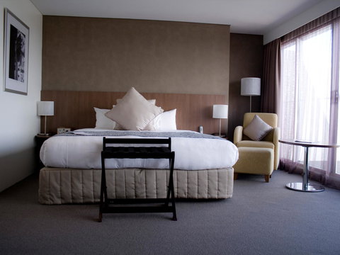 Hotel Urban St Leonards - Accommodation in Bendigo 9