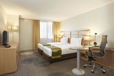 Holiday Inn Parramatta, An IHG Hotel - Accommodation in Bendigo 0