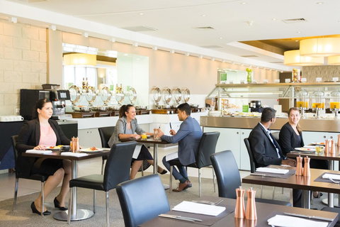 Holiday Inn Parramatta, An IHG Hotel - Accommodation in Bendigo 39