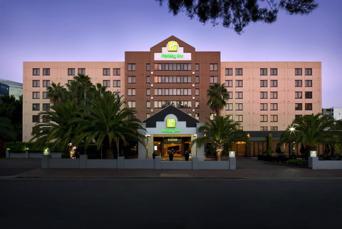 Holiday Inn Parramatta, An IHG Hotel - Accommodation in Bendigo 29