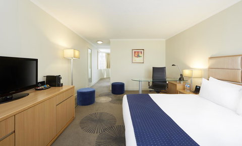 Holiday Inn Parramatta, An IHG Hotel - Accommodation in Bendigo 6