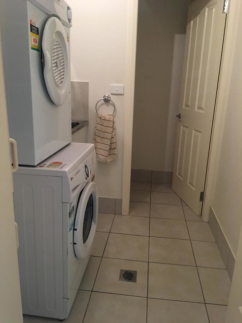 Travers Street Apartment - Accommodation in Bendigo 10