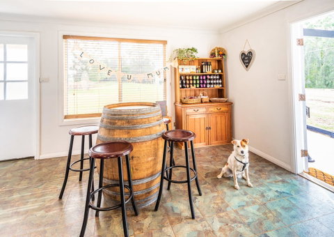 Madigan Wine Country Cottages - Accommodation in Bendigo 23