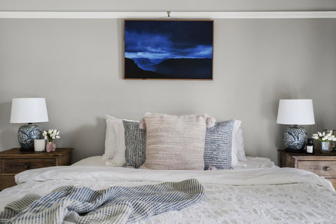 The Spa Cottage With HotTub, Netflix & Stan - Accommodation in Bendigo 9