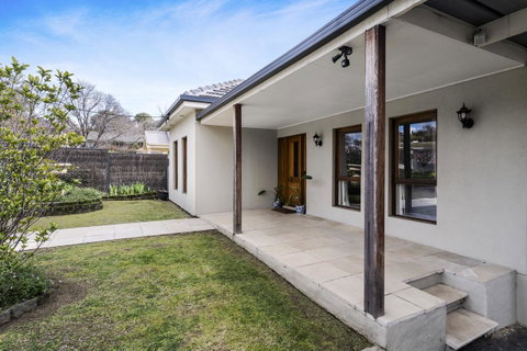 The Spa Cottage With HotTub, Netflix & Stan - Accommodation in Bendigo 17