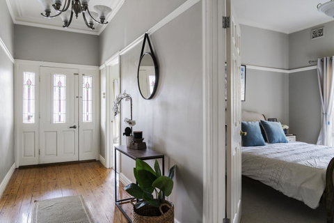 The Spa Cottage With HotTub, Netflix & Stan - Accommodation in Bendigo 5