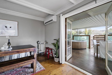 The Spa Cottage With HotTub, Netflix & Stan - Accommodation in Bendigo 6