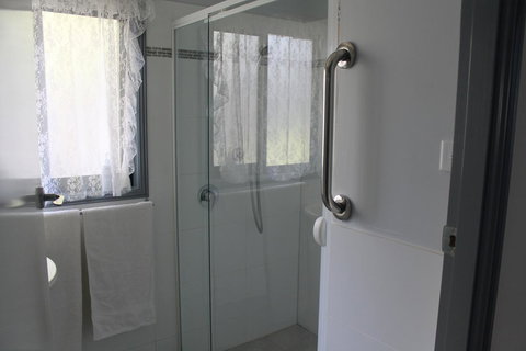 Ducati\'s B And B - Accommodation in Bendigo 10