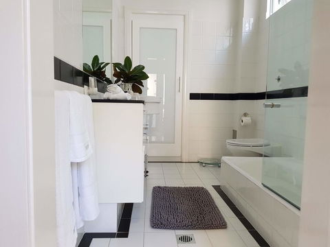 Private Room - Luxury Mosman Home - Accommodation in Bendigo 20