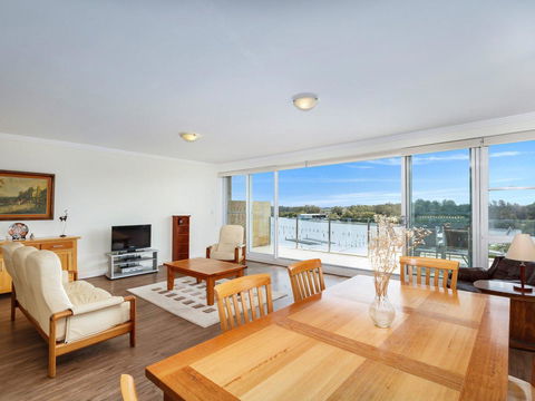 Regatta 13 - Accommodation in Bendigo 5