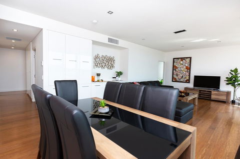 The Penthouse - Accommodation in Bendigo 8
