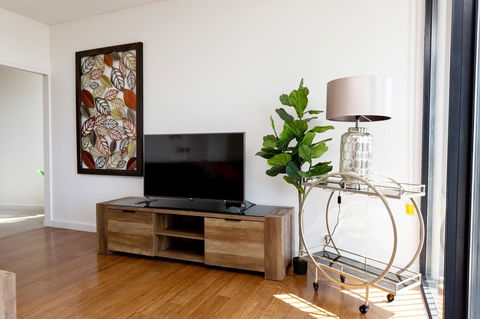 The Penthouse - Accommodation in Bendigo 11