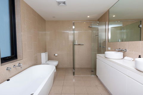 The Penthouse - Accommodation in Bendigo 16
