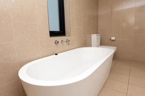 The Penthouse - Accommodation in Bendigo 17