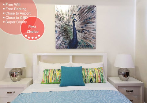 Sydney Apartment Close To Airport & CBD - Accommodation in Bendigo 0