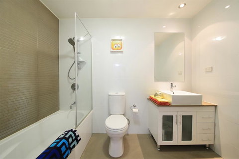 Sydney Apartment Close To Airport & CBD - Accommodation in Bendigo 17