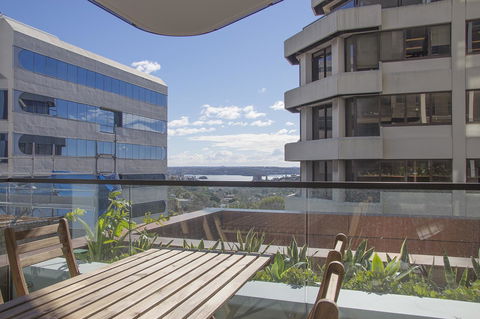 Cozy Apartment With Harbour Bridge View In Bondi - Accommodation in Bendigo 7
