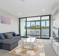 Stylish and Neat two bed apartment in Wentworth Point - Accommodation in Bendigo