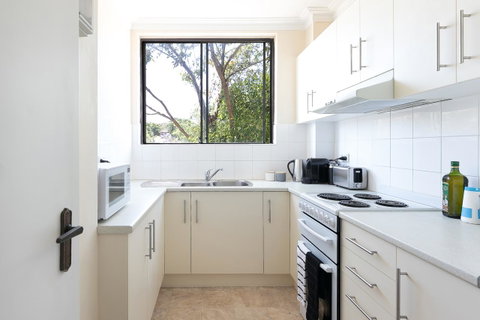 Stay In The Heart Of Randwick With Style - Accommodation in Bendigo 3