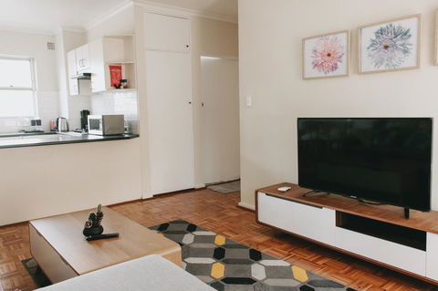 Lotus Stay Manly - Apartment 29B - Accommodation in Bendigo 2