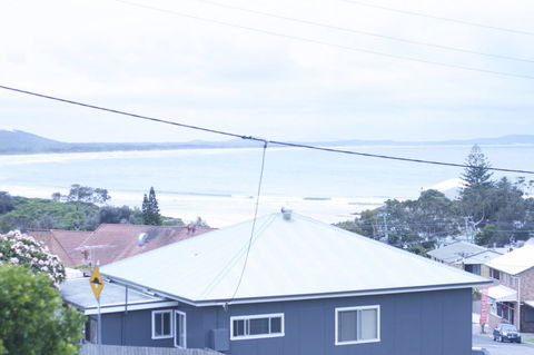 Clareview, 8 Korogora Street - Accommodation in Bendigo 8