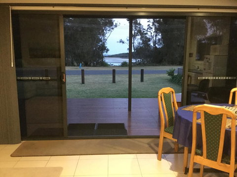 Rocketz At Berrara Beach - Accommodation in Bendigo 4