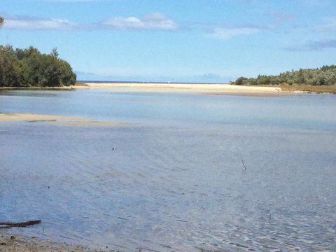 Rocketz At Berrara Beach - Accommodation in Bendigo 10