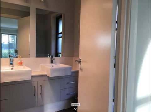 Sydney Amazing Holiday Home Bridal BnB - Accommodation in Bendigo 11