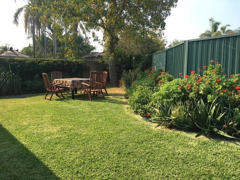 Sydney Amazing Holiday Home Bridal BnB - Accommodation in Bendigo 13
