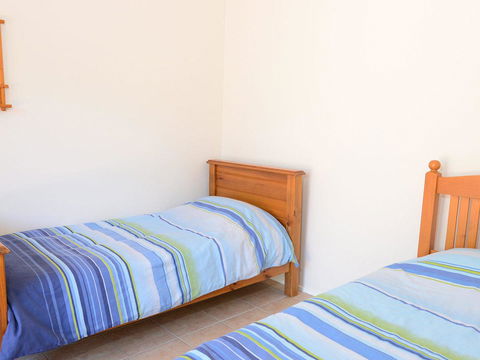 2 Cliff Road - Accommodation in Bendigo 2