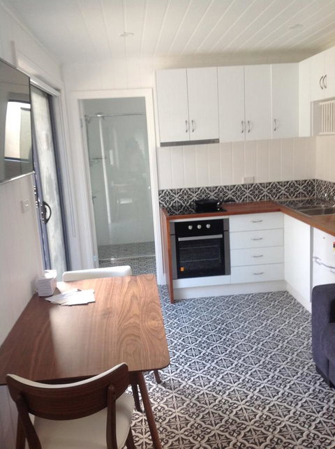 Hideaway Holiday Apartments - Accommodation in Bendigo 10