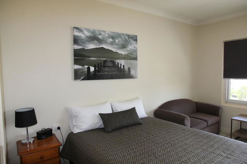 Tumut Apartments - Accommodation in Bendigo 4