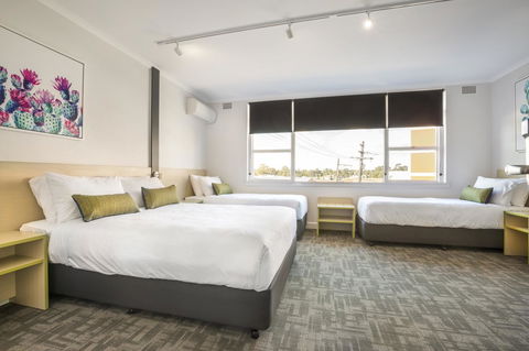 Nightcap At Hume Hotel - Accommodation in Bendigo 17