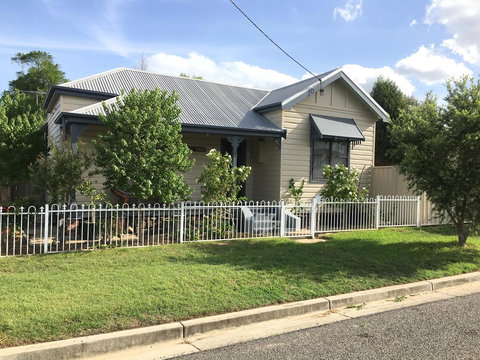 Caledonia Cottage - Accommodation in Bendigo 0