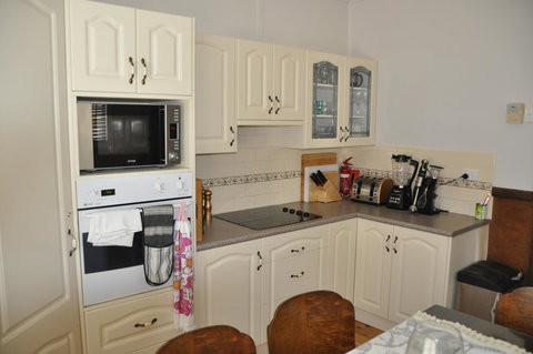 Caledonia Cottage - Accommodation in Bendigo 14