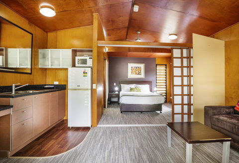 Mercure Darwin Airport Resort - Accommodation in Bendigo 3