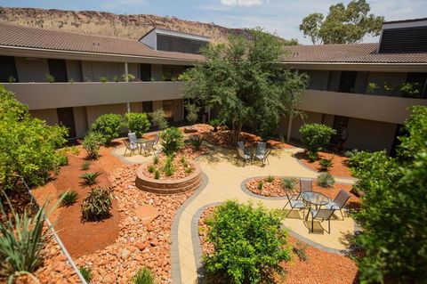 Crowne Plaza Alice Springs Lasseters, An IHG Hotel - Accommodation in Bendigo 26