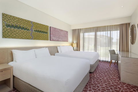 Crowne Plaza Alice Springs Lasseters, An IHG Hotel - Accommodation in Bendigo 8