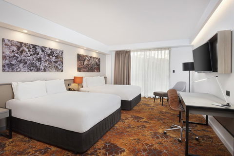 Crowne Plaza Alice Springs Lasseters, An IHG Hotel - Accommodation in Bendigo 7