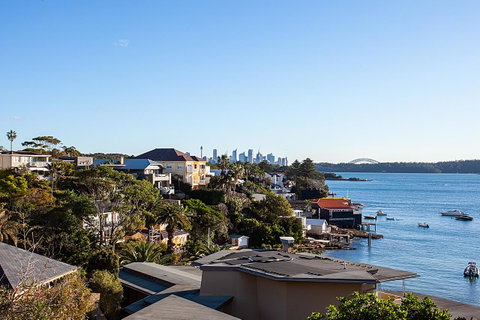 Art Deco Apartment With Breathtaking Water Views - Accommodation in Bendigo 11